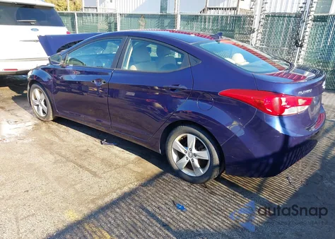 2013 Hyundai Elantra Gls z USA, uszkodzony, nr VIN 5NPDH4AE9DH307915